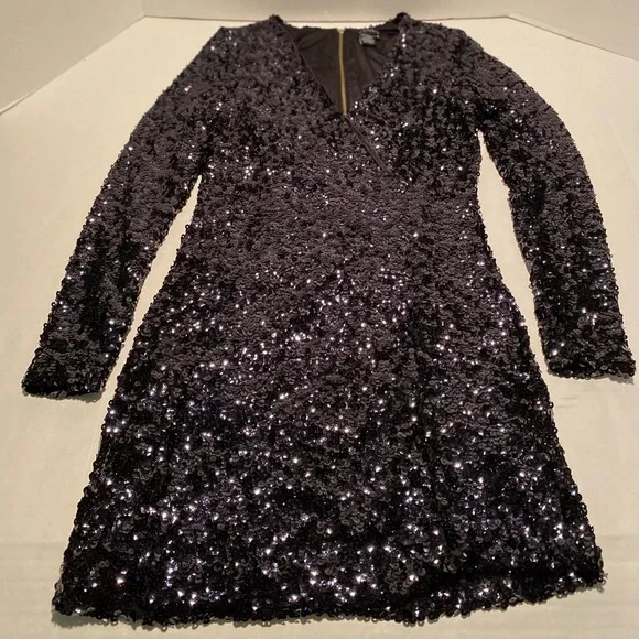 VENUS Dresses Womens Venus Long Sleeve Black Sequin Dress Size